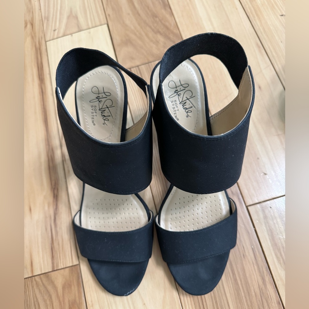 EUC Life Stride Black Strappy Heels size 8.